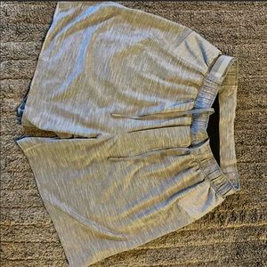 Lululemon men’s size S grey shorts